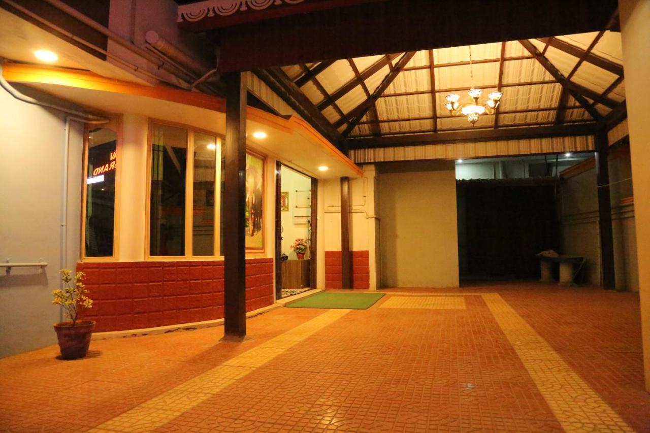 Kaala Bairav Grand Annex Temple Stay, มทุราย ภายนอก รูปภาพ
